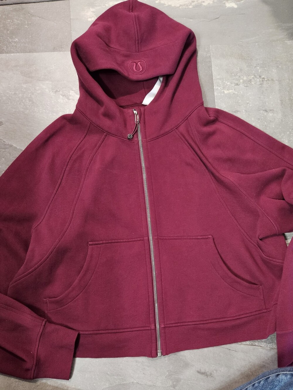 Lululemon Scuba Oversized Full-Zip Hoodie. Long Sleeve. Burgundy. Size XL / XXL.